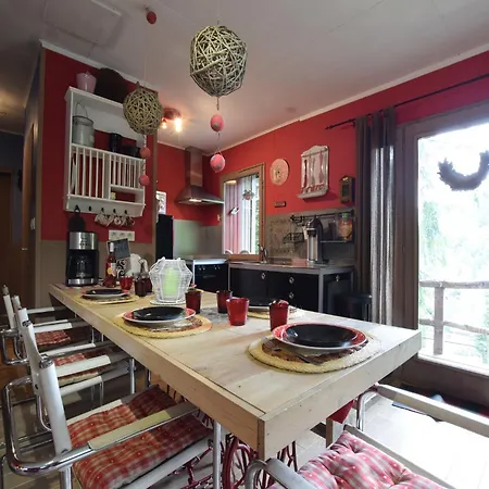 Holiday home Lively Holiday With Garden Barbecue Garden Furniture